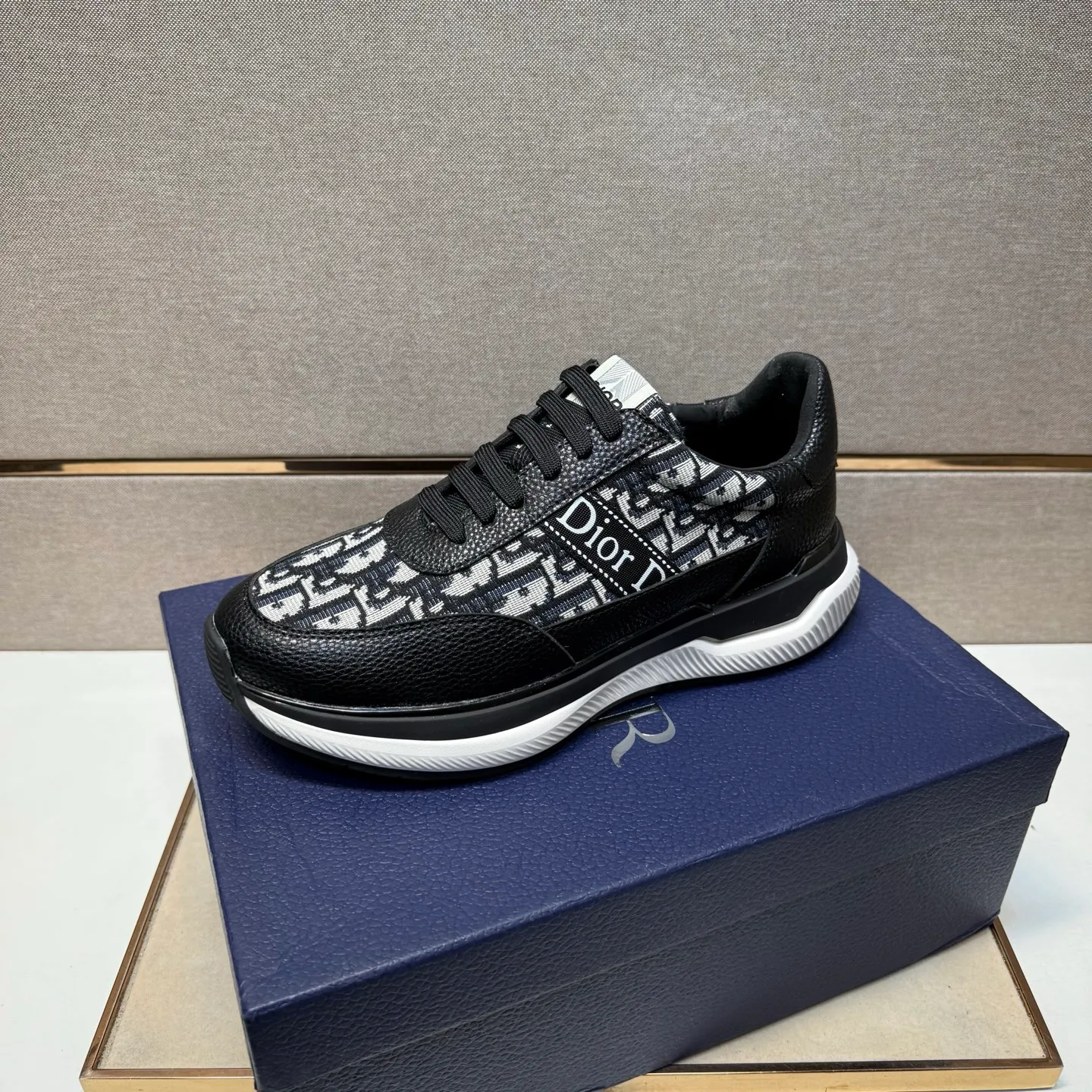Men's men's shoes 💰pp462 [Dior~] Men's casual shoes 2025z cabinet sales simultaneously 🔶Size: 38-44 #️⃣ 🔷3 colors🔜The upper is made of multi-material splicing➕Mesh lining, comfortable and breathable, sole: original comfortable and wear-resistant outsole, ⚠️real thing📱photographed🎬real thing is better📢📢📢